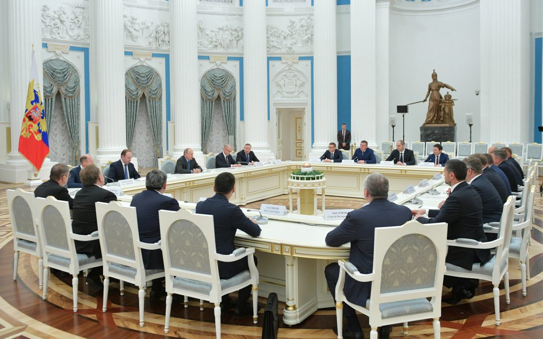 События России Президент навечно вместе с губернаторами