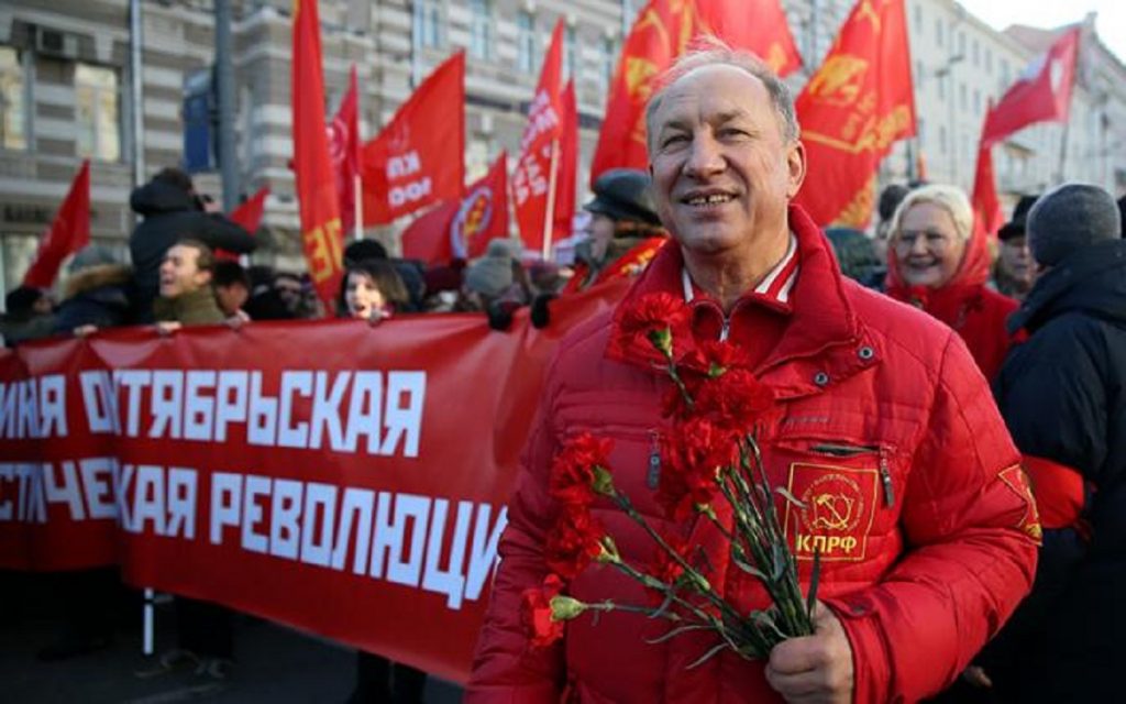 Депутат Госдумы от КПРФ Валерий Рашкин лишен депутатской неприкосновенности за убийство лося.